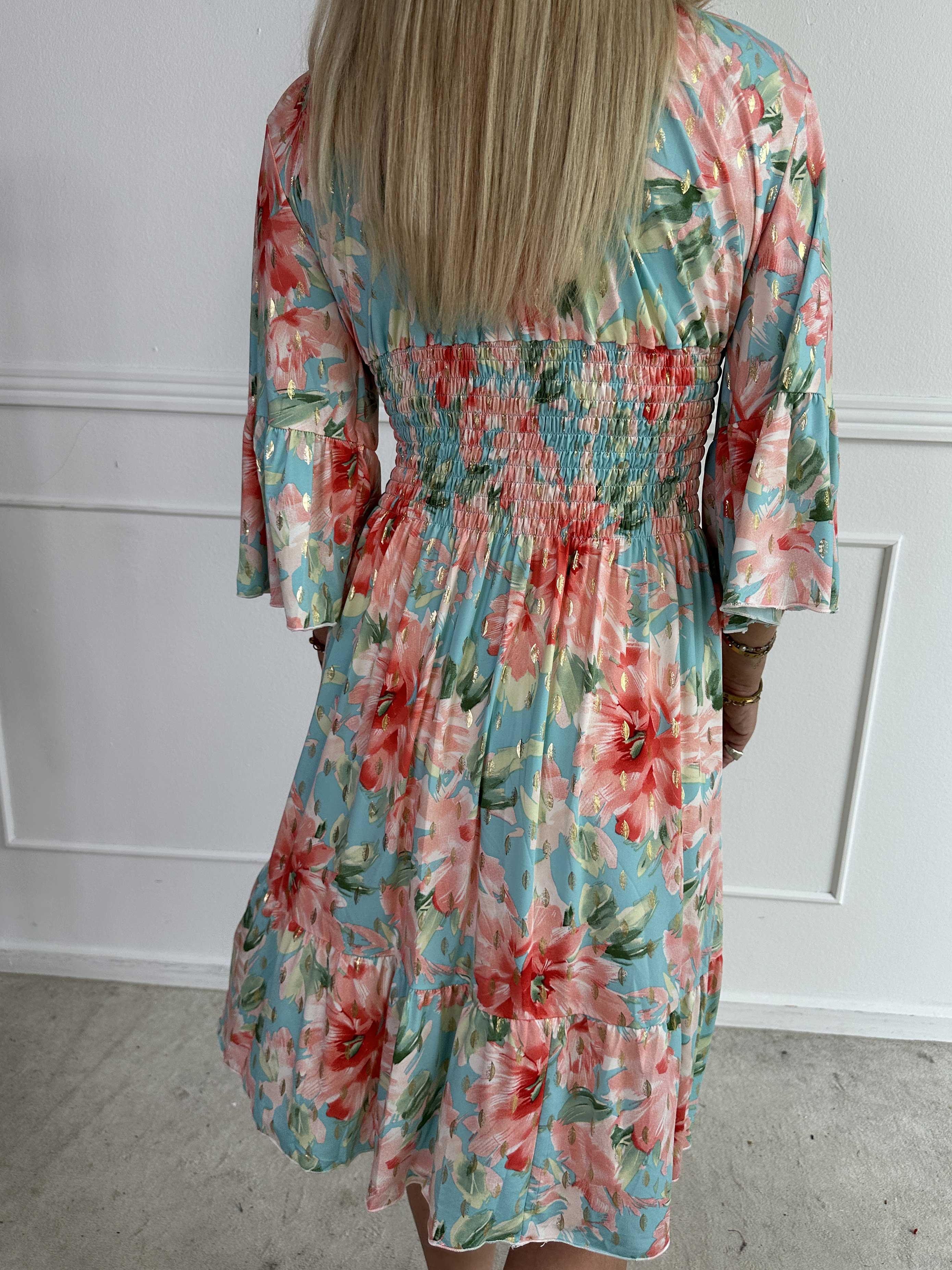 Flora Flower - Elastisk blomstret kjole med smock og flæse på ærmet